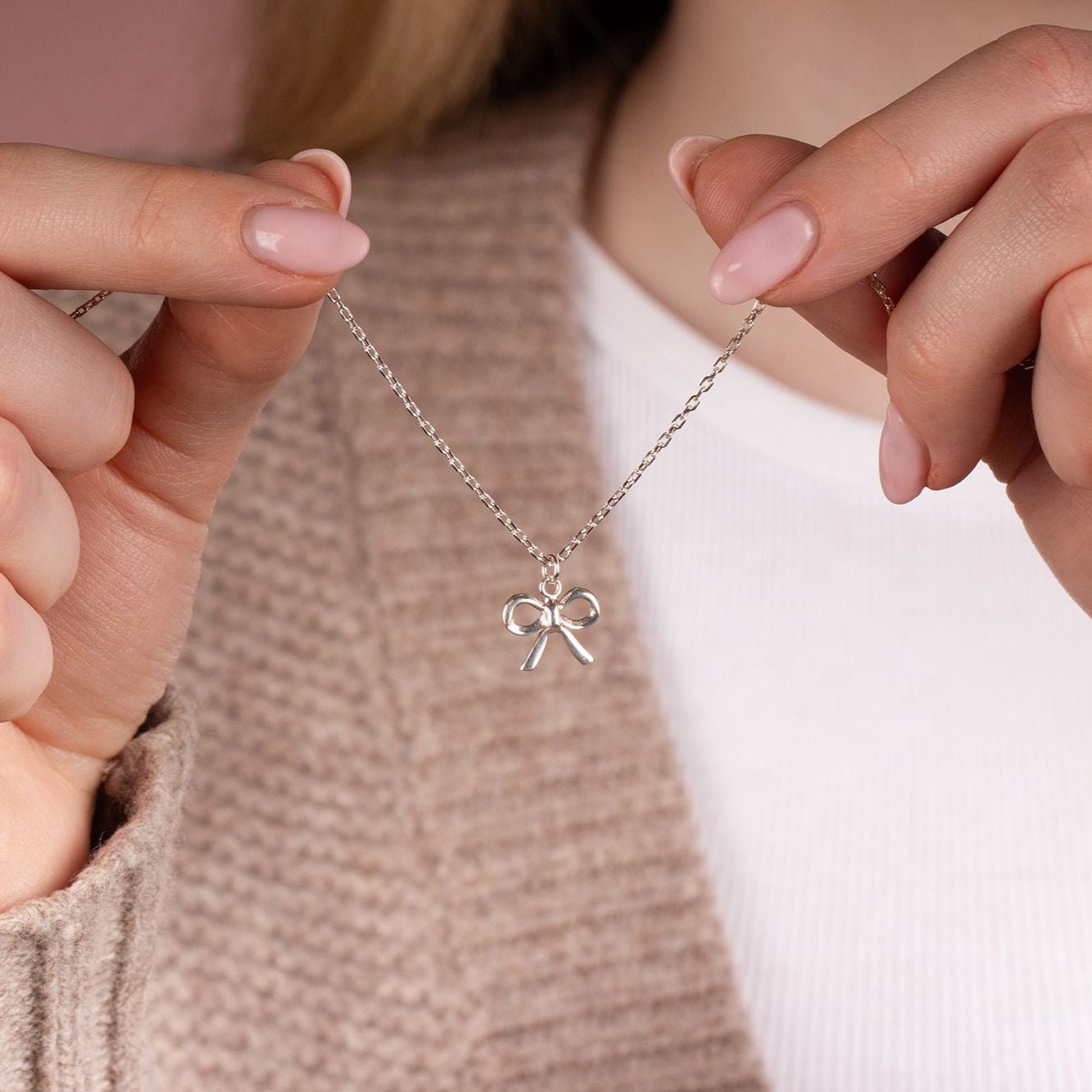 Bow Necklace - Sterling Silver - MYLEE London