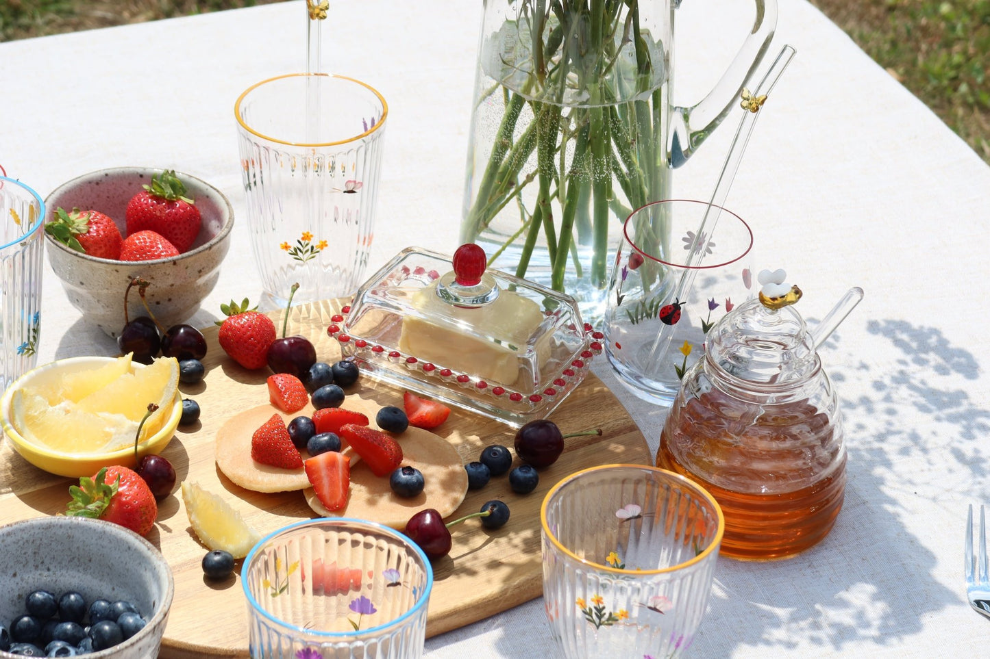 Glass Drinking Straw with Butterfly - MYLEE London