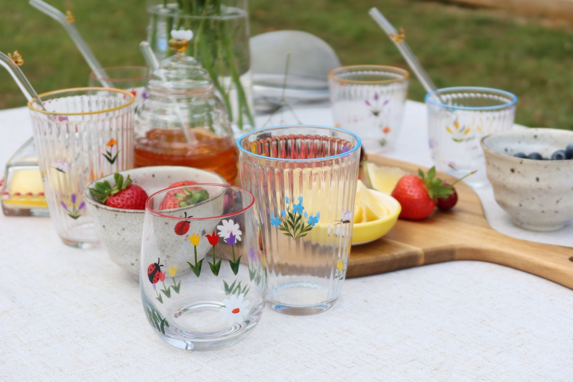 Glass Drinking Straw with Butterfly - MYLEE London