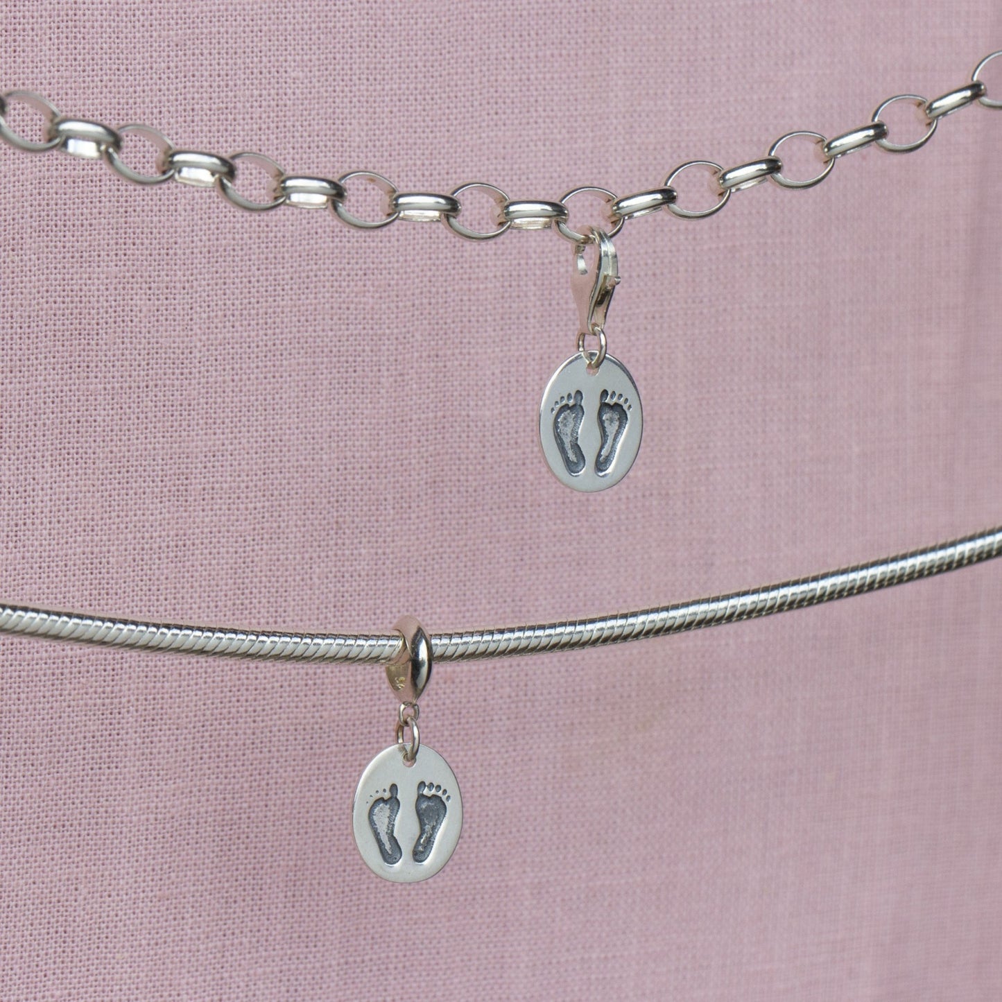 Sterling Silver Footprints Charm - MYLEE London